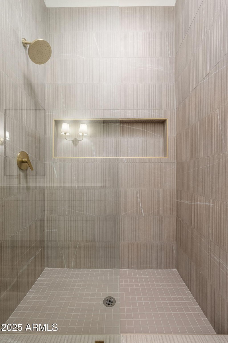 13224 N 31st Way - 19