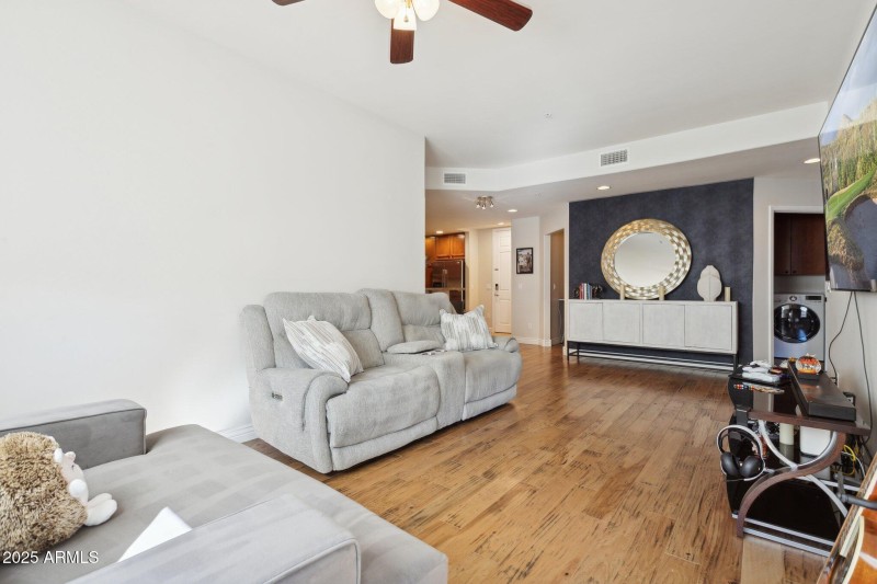 6-web-or-mls-5350-e-deer-valley-dr-4267