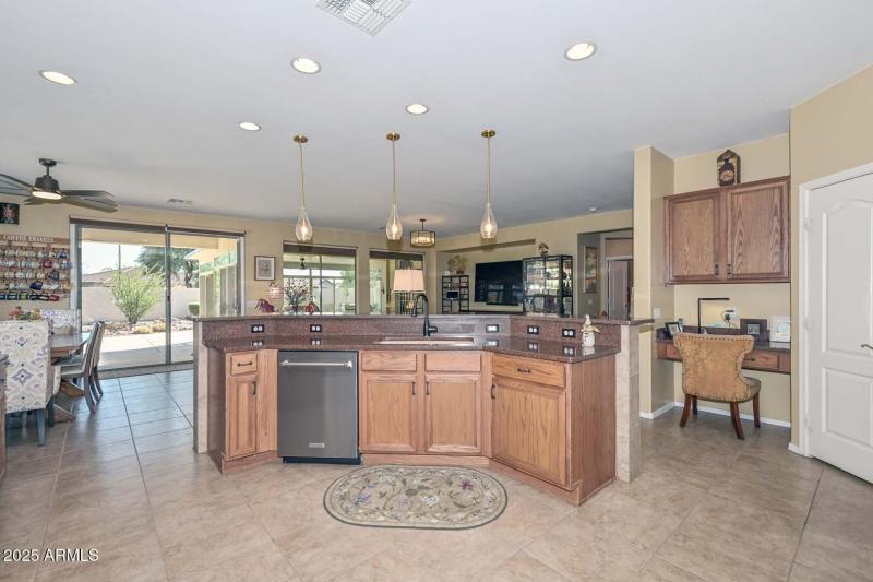 Kitchen-Island