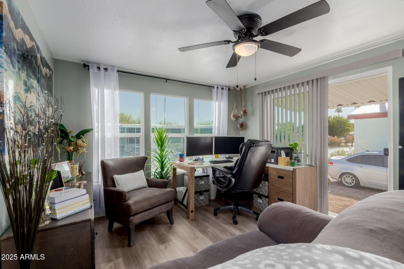 5601 W Missouri Ave. 87