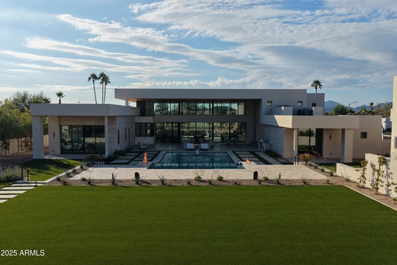 DJI_20251203092223_0461_D