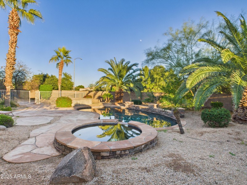 CAM04435G0-PR0019-STILL001