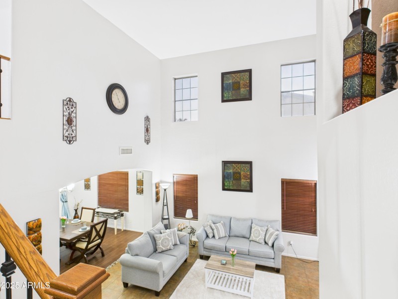 CAM04435G0-PR0019-STILL033