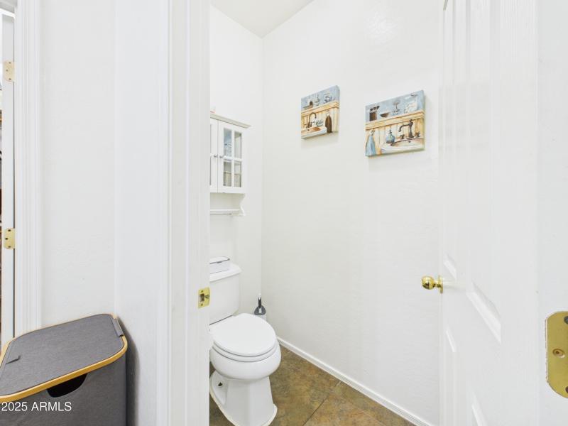 CAM04435G0-PR0019-STILL038