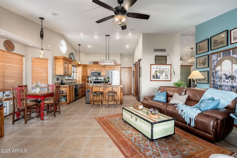 15122 E Palomino Blvd - 14