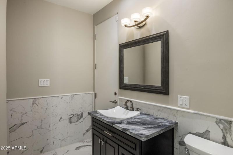 033_Primary Water Closet