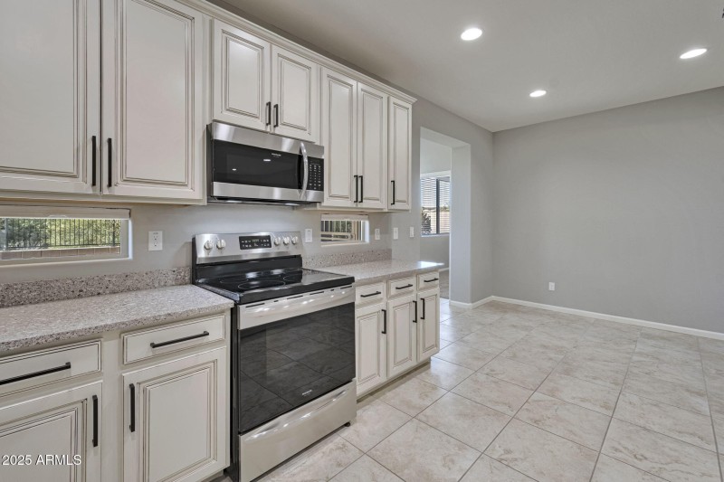 27278N77thAve_WS (6)