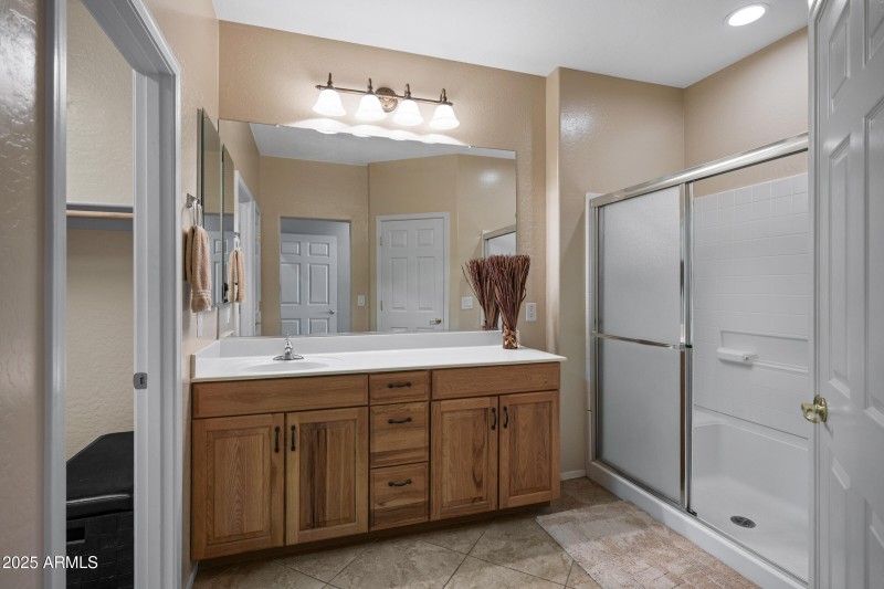 42457 W Candyland Pl-26