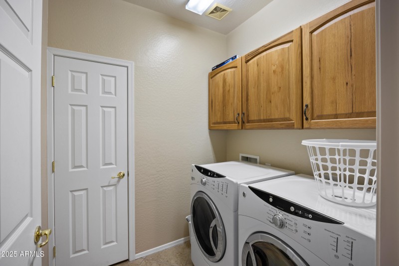 42457 W Candyland Pl-29