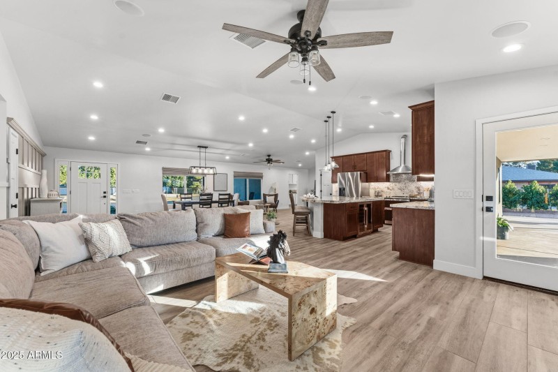 27-web-or-mls-DSC00569