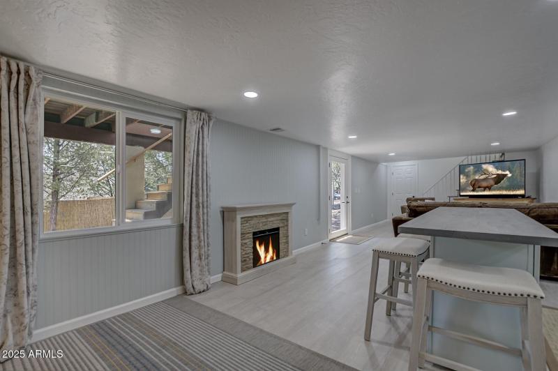 Guest Quarters - Kitchen (3)