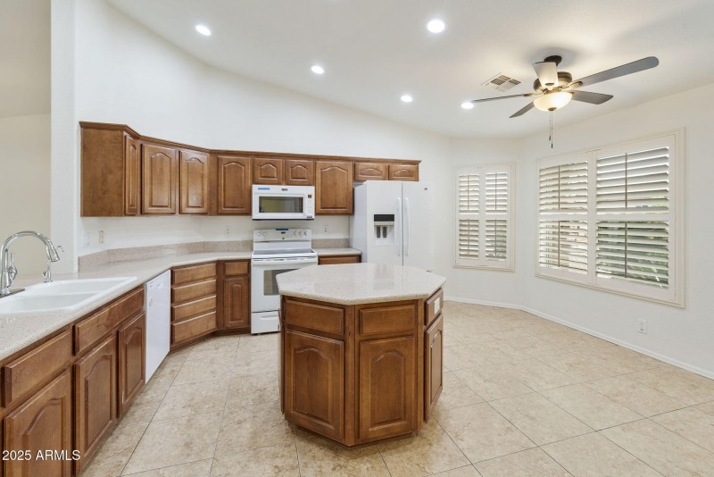 40-web-or-mls-dlb_9801-dlb_9805 - Copy