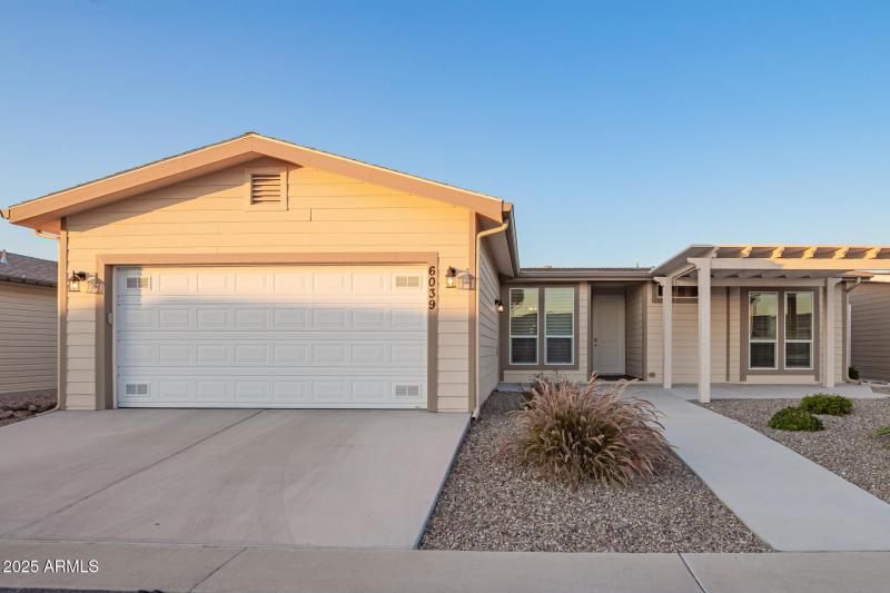 3301 S Goldfield RD 6039