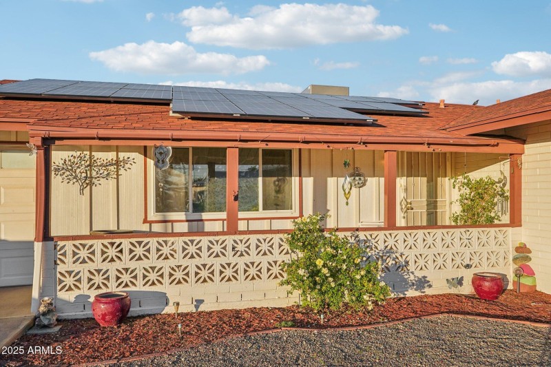 9-web-or-mls-W Connecticut Ave-S2511-007