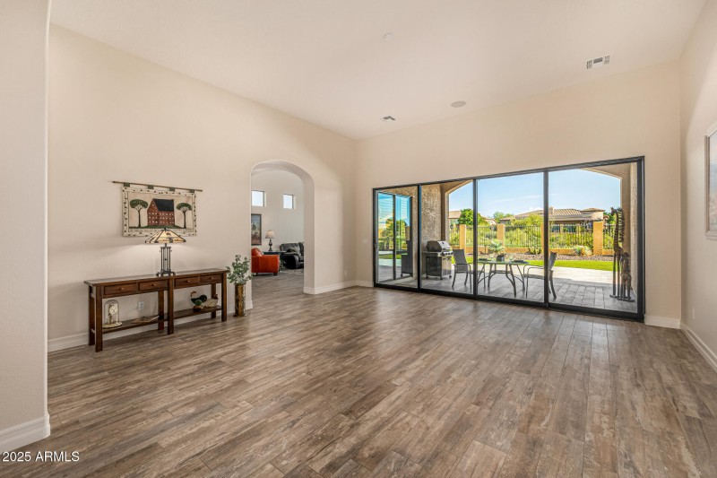 Closed wall of windows