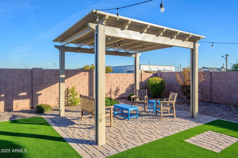 4-web-or-mls-81st-29