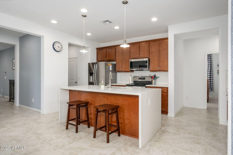 24-web-or-mls-81st-15