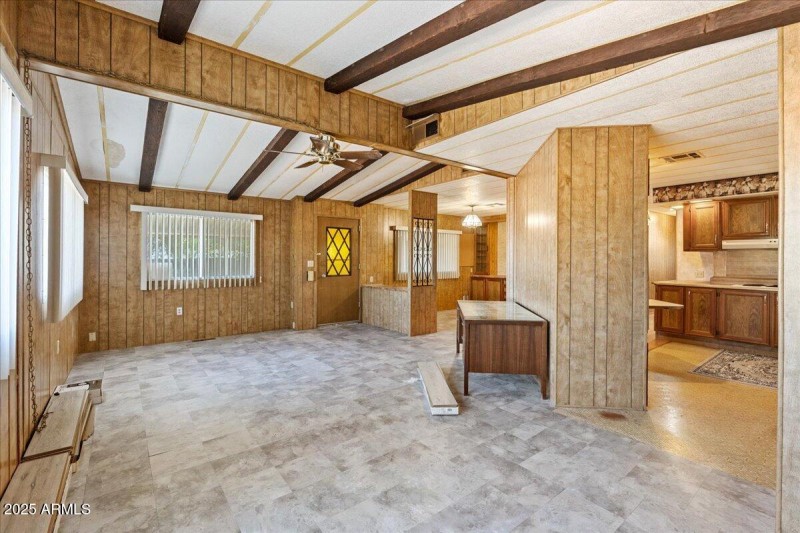 08-Living Room to Kitchen