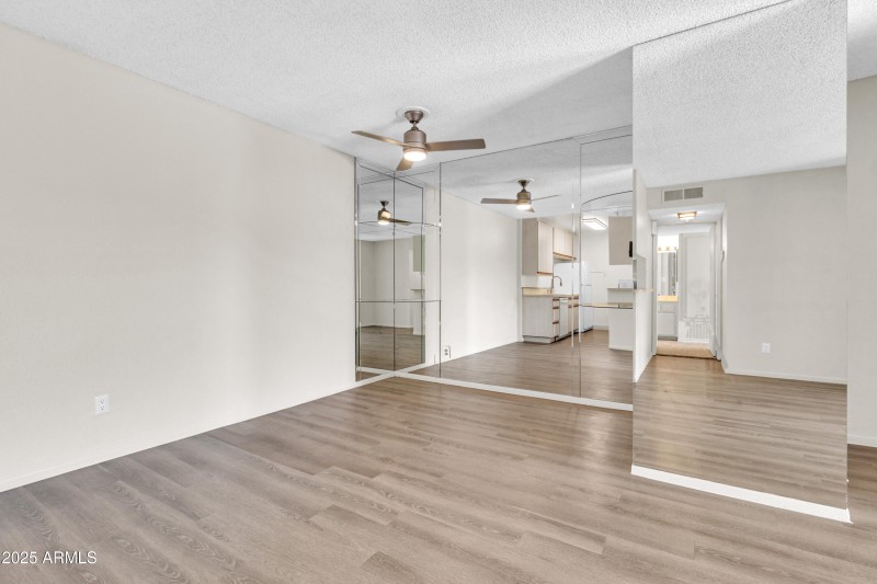 5525 E Thomas Rd F9-13