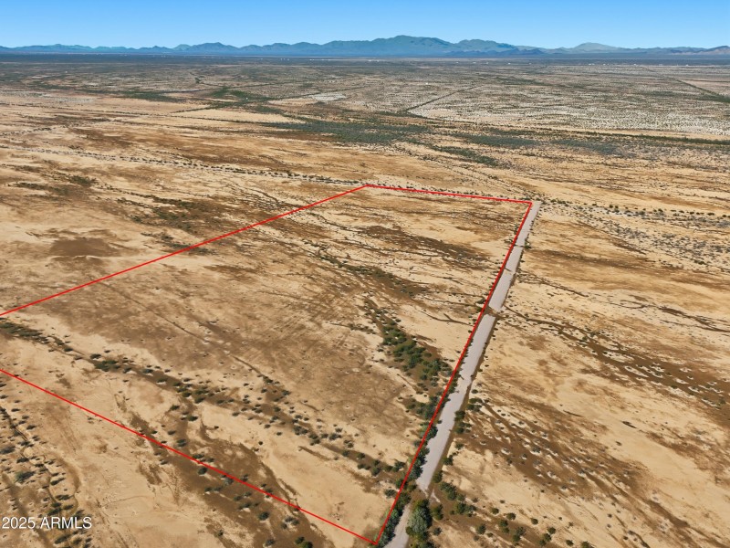 Approximate Lot Lines