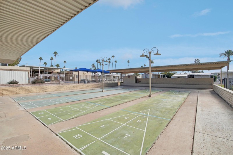 28-web-or-mls-E Broadway Rd-0412-904