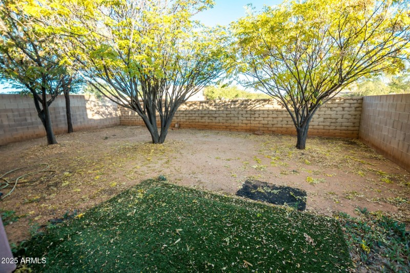 2285 Chaplain Carter Dr 12-04-2025 (33)