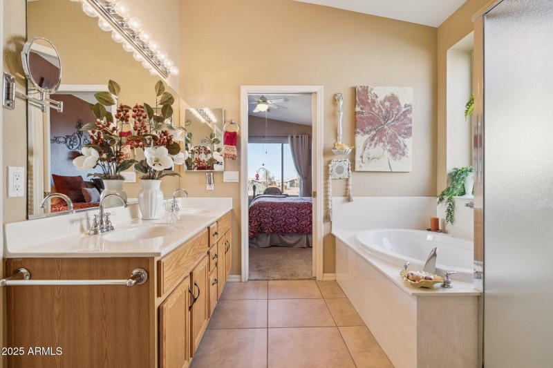 22-web-or-mls-6740-s-fairway-dr