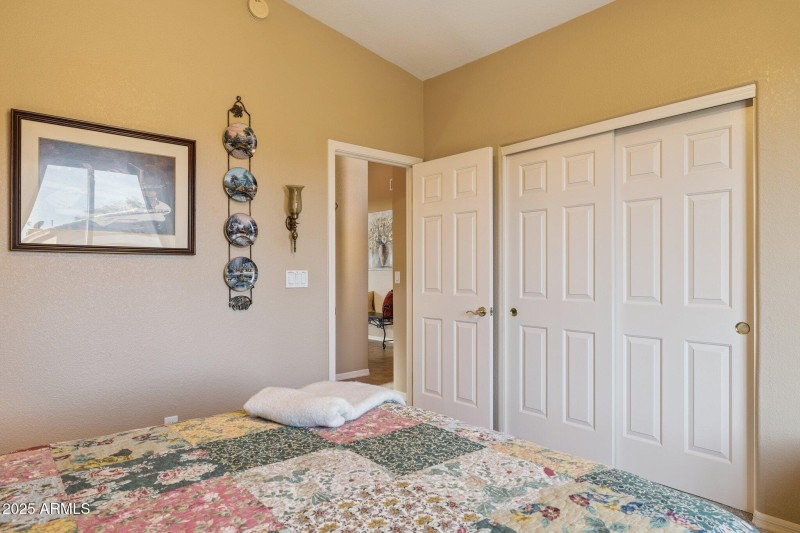 26-web-or-mls-6740-s-fairway-dr