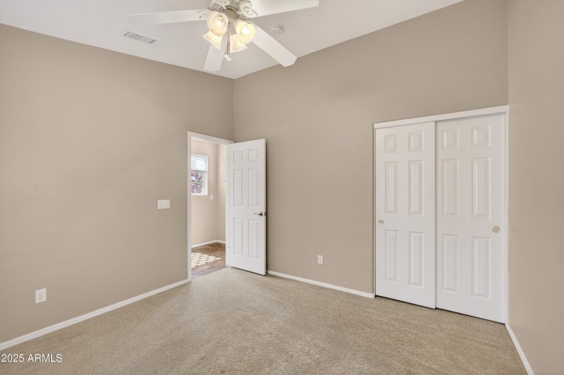 Secondary split bedroom