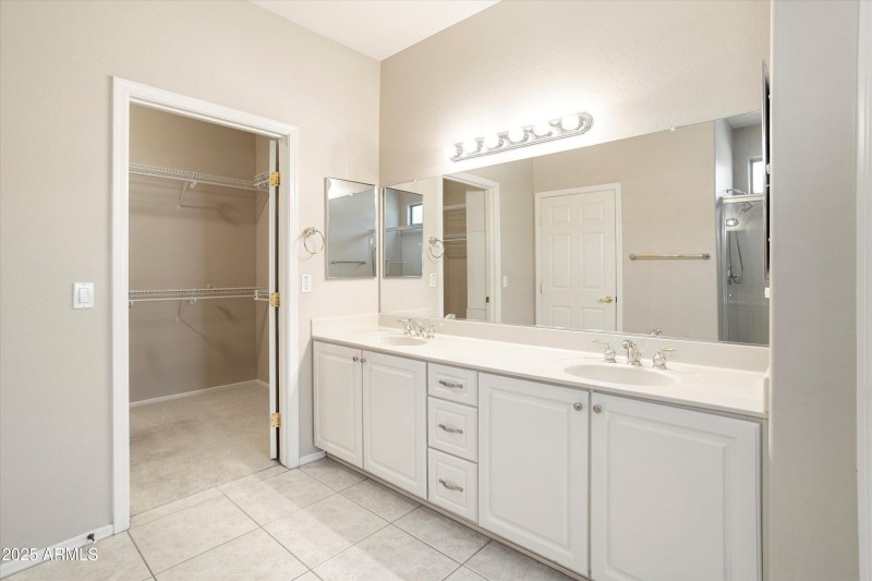 20-19722 N Regents Park Dr