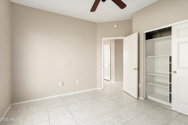 26-19722 N Regents Park Dr