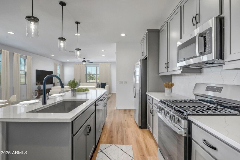 176314430953116_lounge_dining_kitchen_2