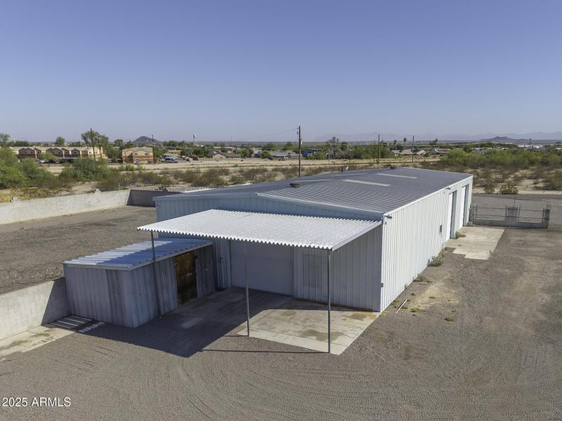 UAS Back Right Close