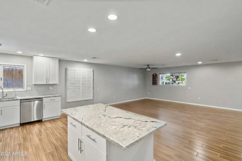 4-Kitchen and Family Room