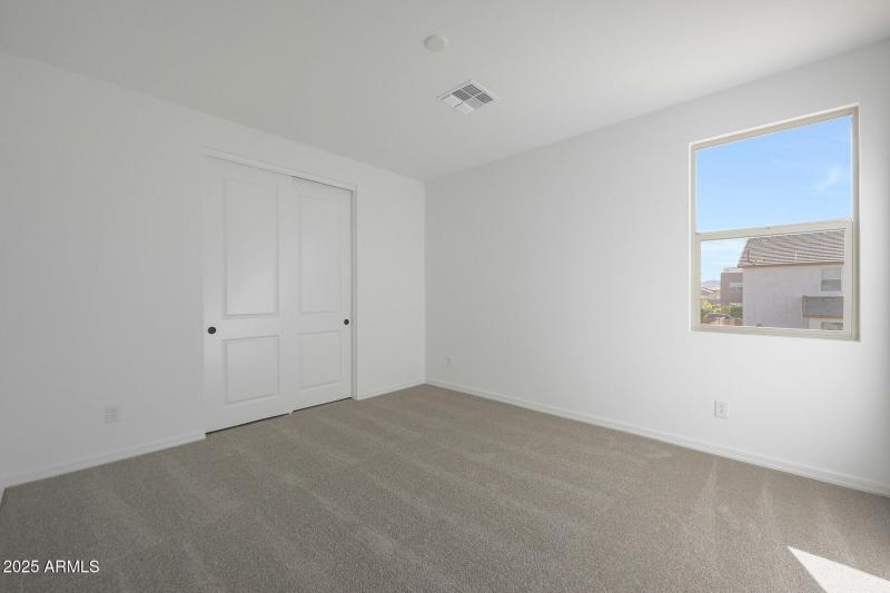 PHX_Pinnacle_Lot 2084_Lagoon_4153_bed4