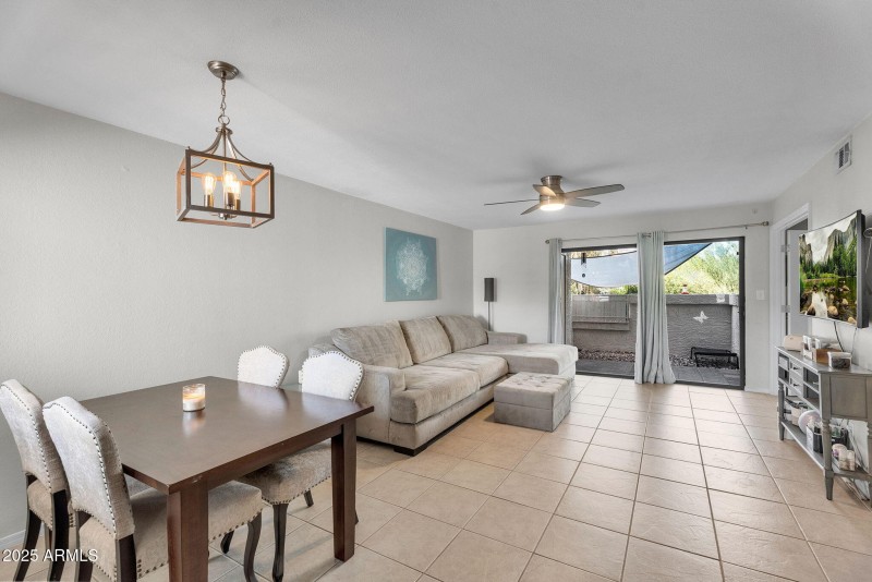 9-web-or-mls-16528 E Gunsight Dr 104 - 8