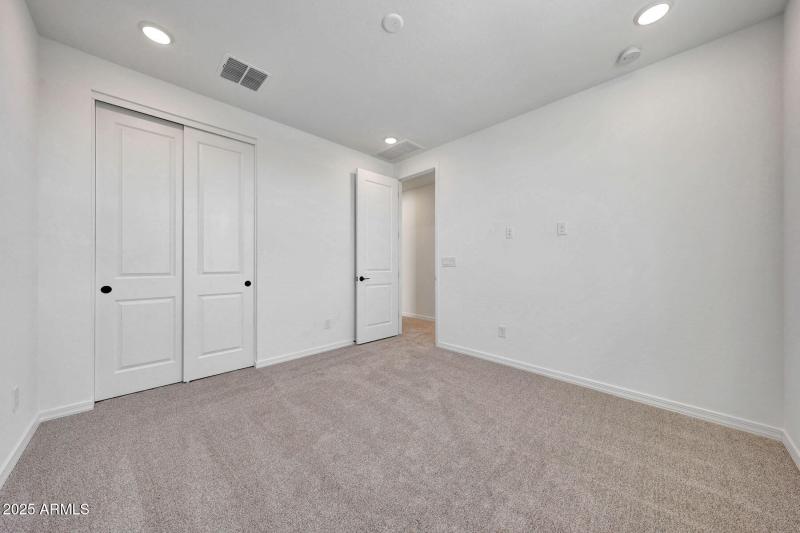 PHX_Tyler_lot 2087_lagoon_3741_Bed2