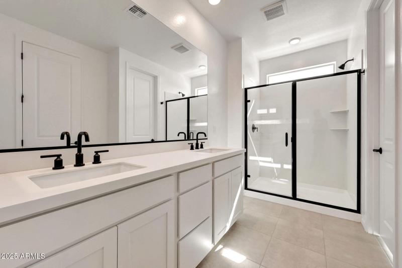 PHX_Tyler_lot 2087_lagoon_3741_OwnersBat