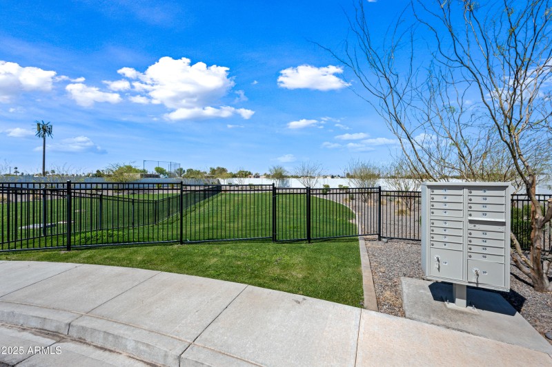 15-Goldwater-ocupix-Comm