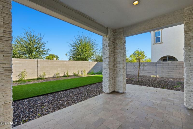 6568 N 15TH DR, Phoenix, AZ 85015