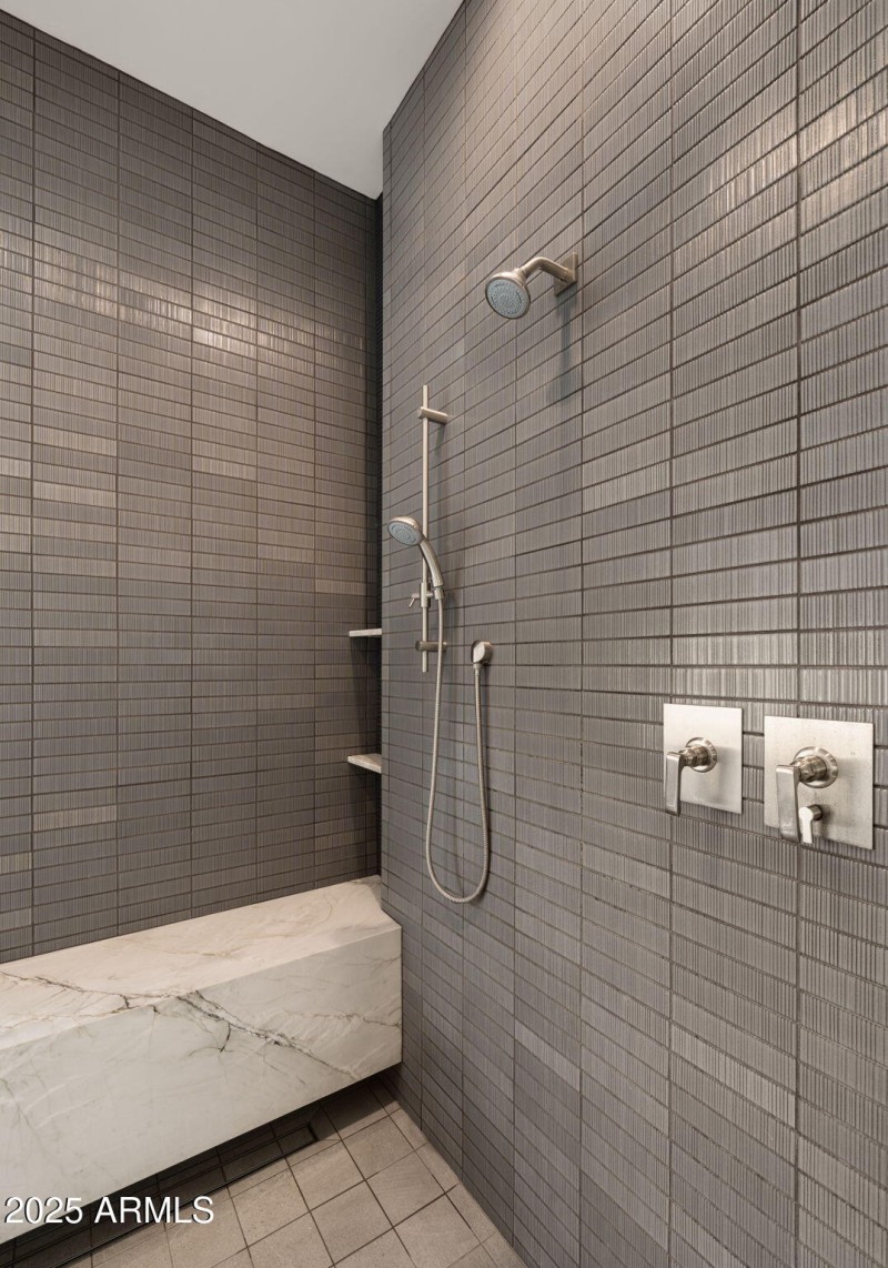 54-web-or-mls-Primary Bedroom8