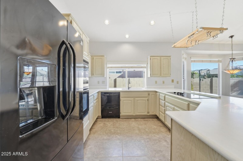 10545 E Halley Dr, Sun Lakes-24