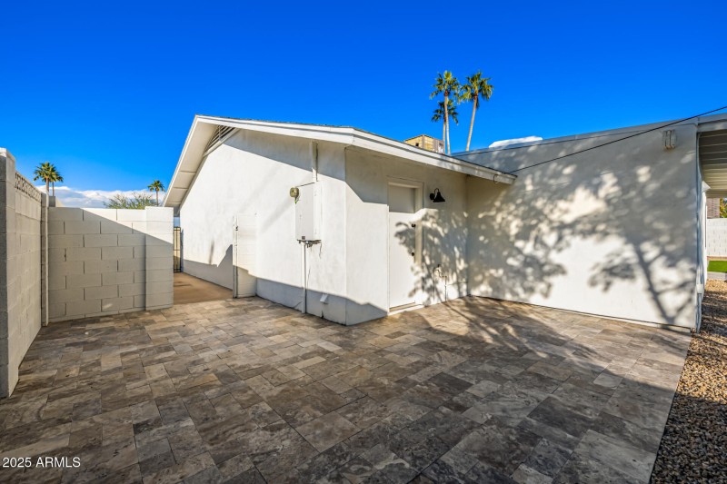 Pavered area near Boat/Toy parking