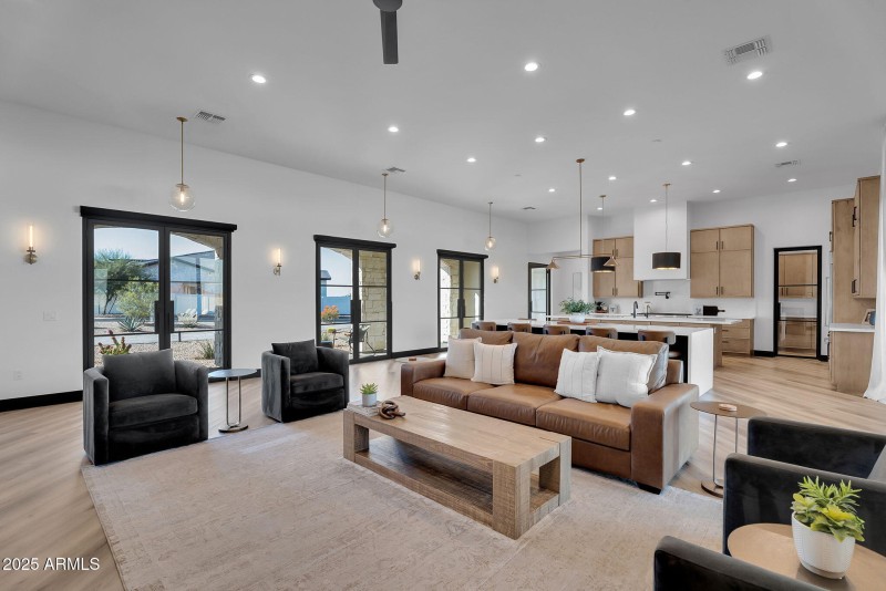 12-web-or-mls-Mandarin-9