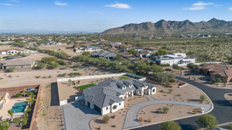 100-web-or-mls-DJI_0858