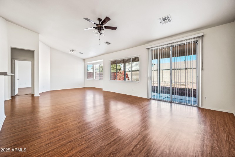 7-12930WPS-ocupix-11-24-2025