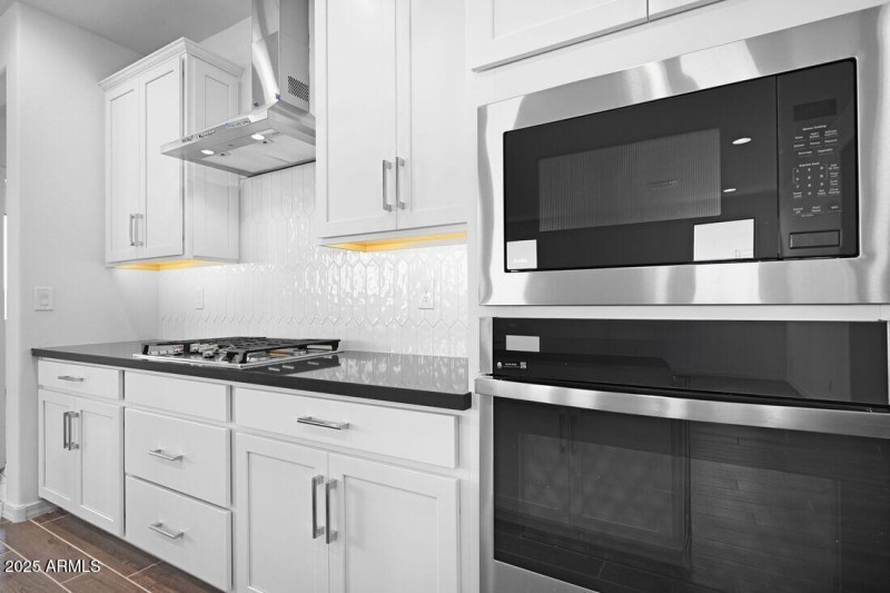 hj-az-phoenix-stonehaven-encore-hudson-l