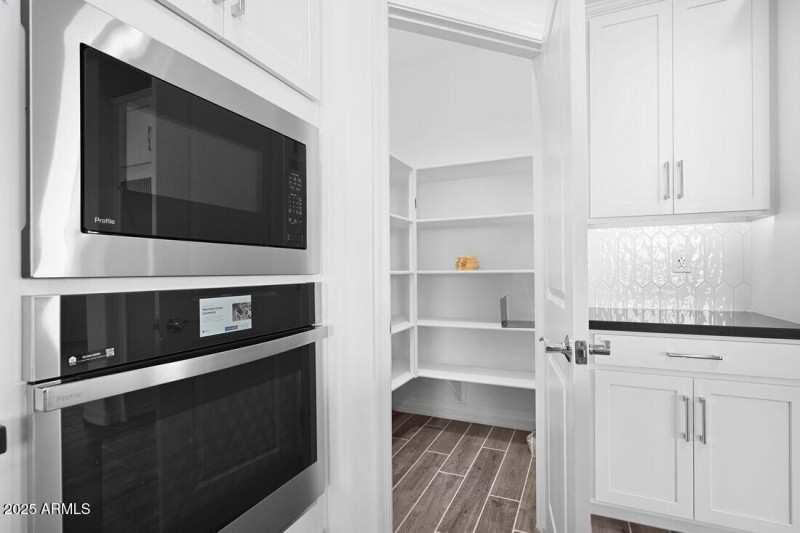 hj-az-phoenix-stonehaven-encore-hudson-l