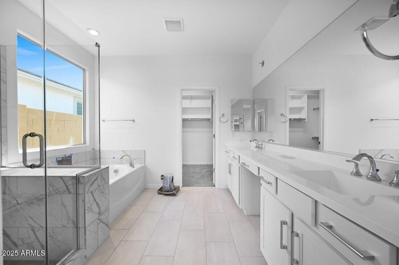 hj-az-phoenix-stonehaven-encore-hudson-l