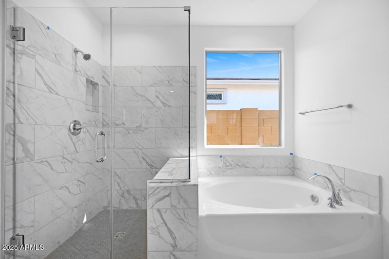 hj-az-phoenix-stonehaven-encore-hudson-l